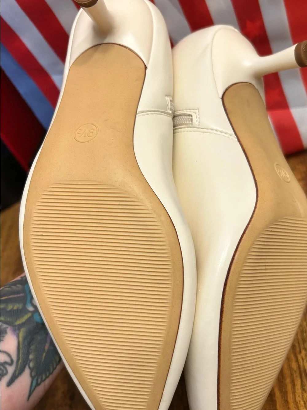 A New Day Lonnie Kitten Heel Stretch Ankle Boots zipper Size 9.5 New FLAWED